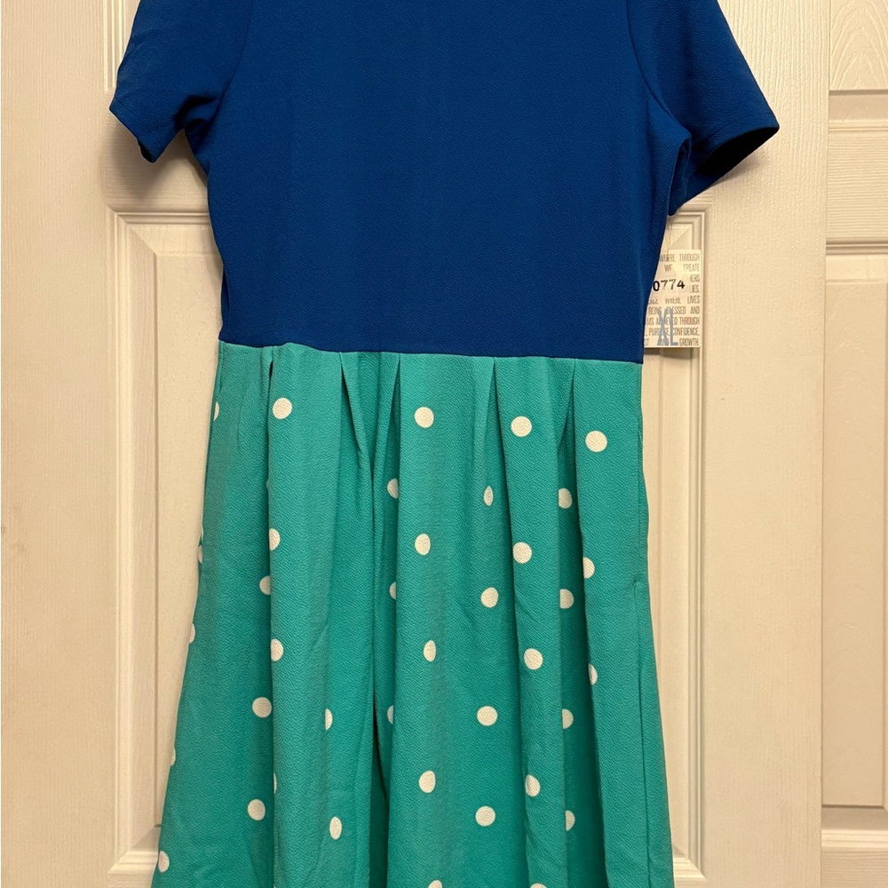 Blue and turquoise Polka Dot LuLaRoe Ámela XL